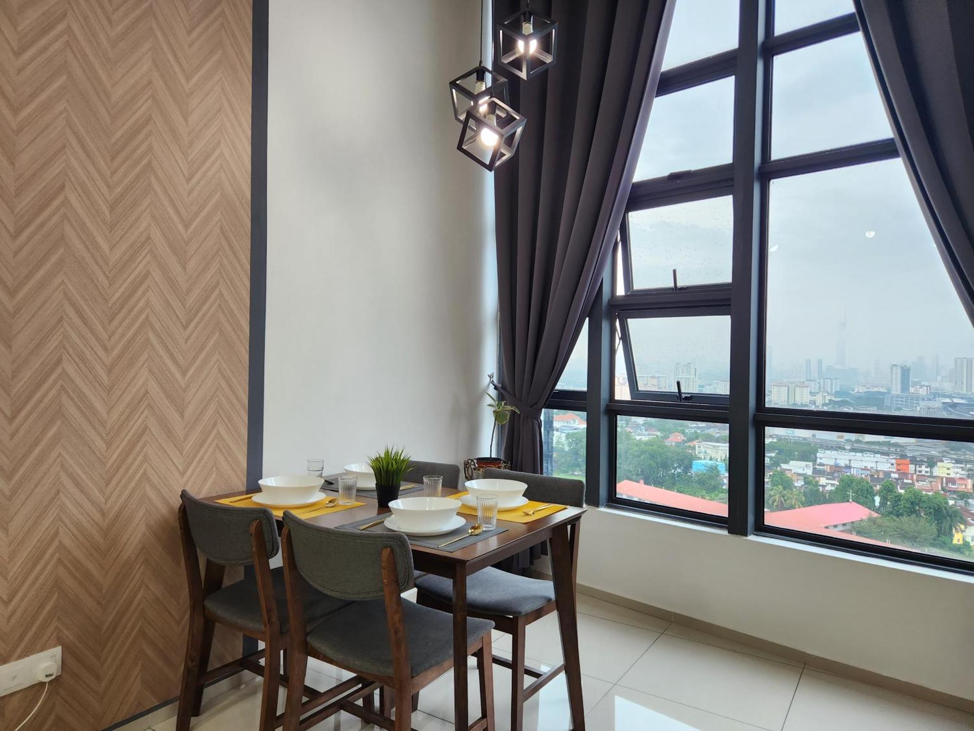 Ekocheras Duplex Suite By Ohana Home Kuala Lumpur Exterior photo